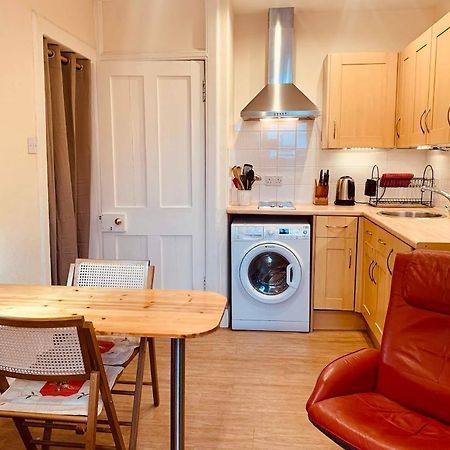 Royal Mile Apt, Just 1 Min From Edinburgh Castle! Exterior photo