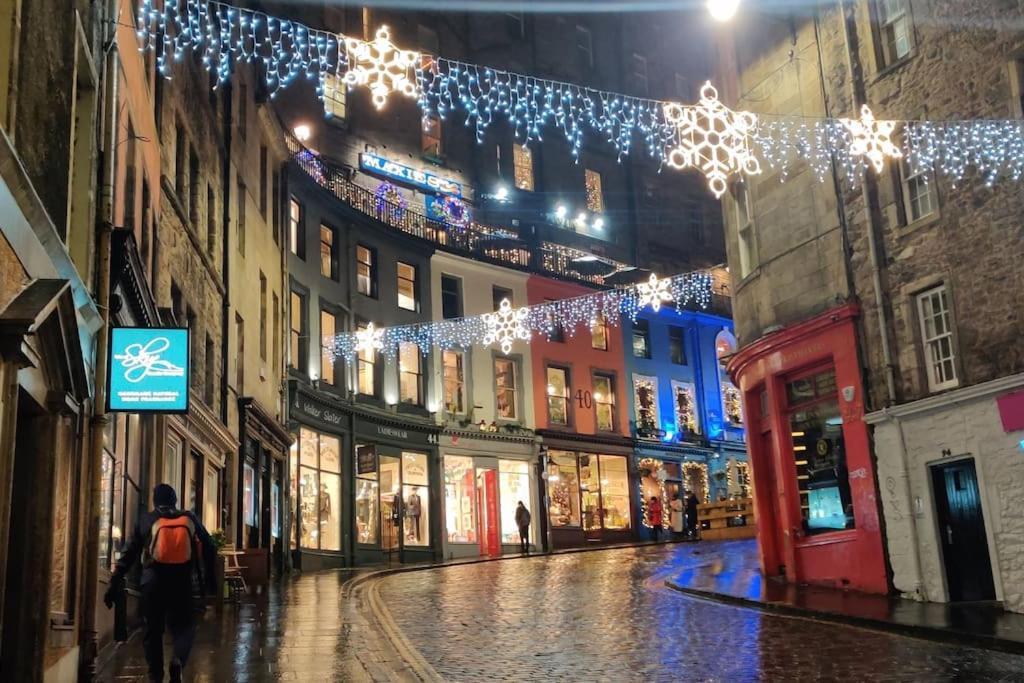 Royal Mile Apt, Just 1 Min From Edinburgh Castle! Exterior photo