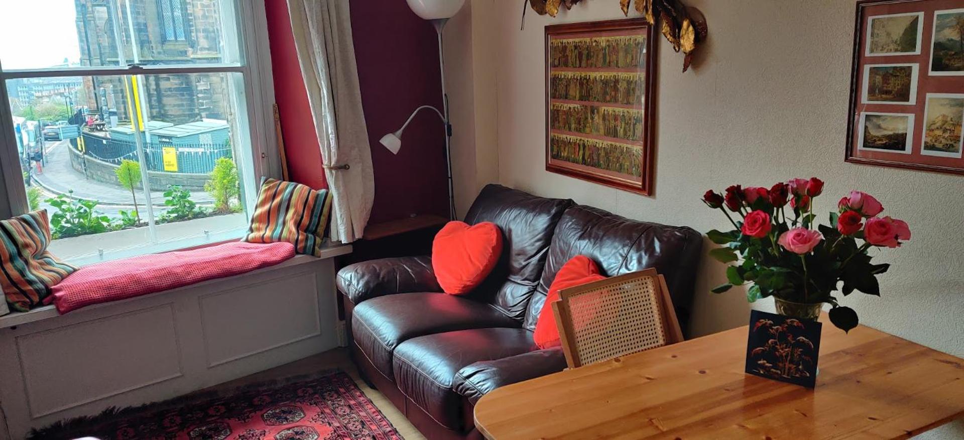 Royal Mile Apt, Just 1 Min From Edinburgh Castle! Exterior photo